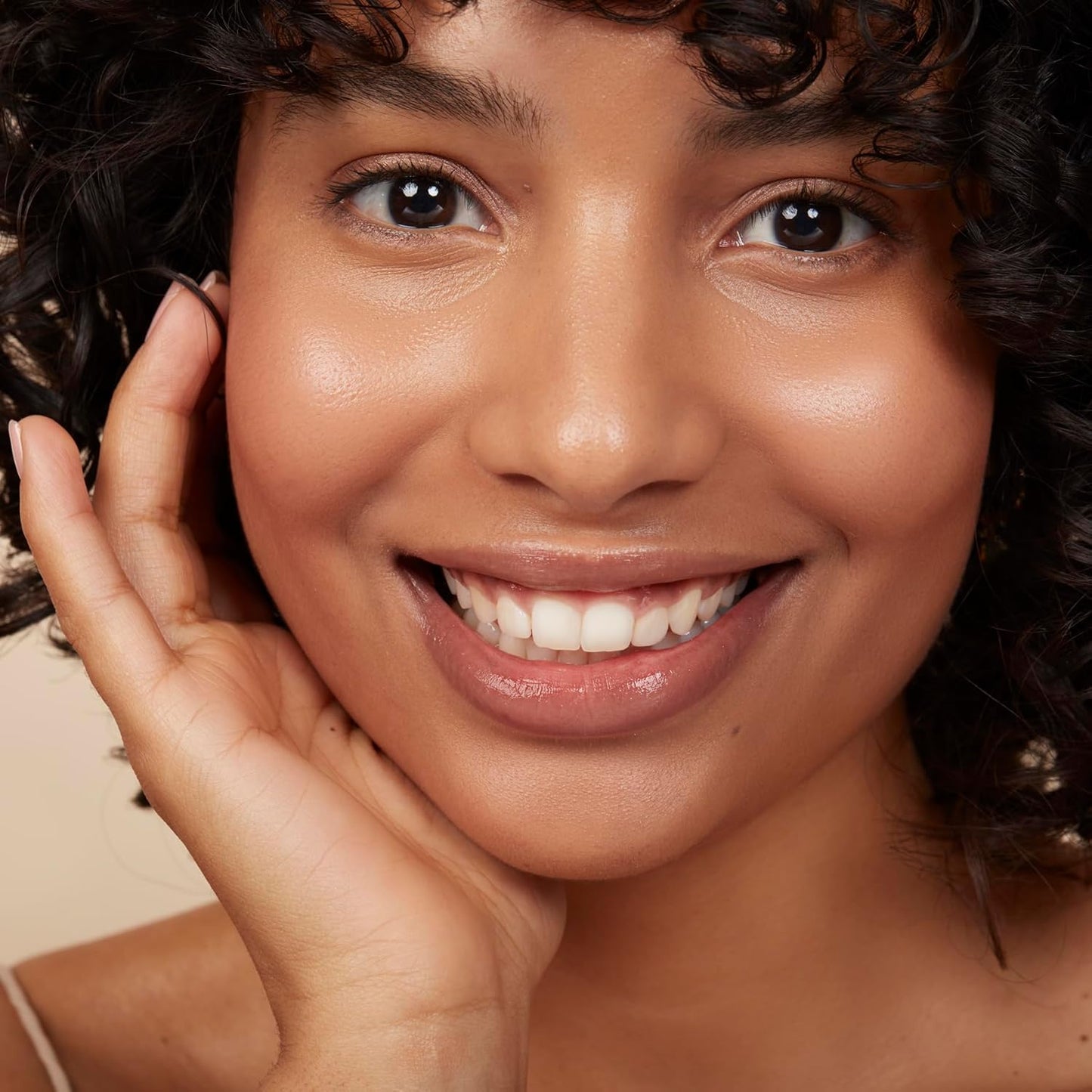 Monika Blunder Beauty - Botanical Balm Hyaluronic Lip Tint (Winter) - Clear - Hydrating Lip Tint, Clean Beauty, Cruelty-Free, Vegan, Non-Toxic, Moisturizing, Lightweight, Glossy Finish